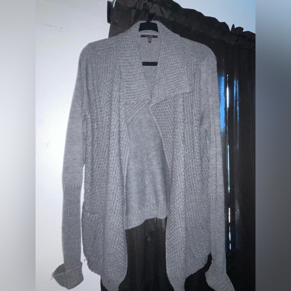Cardigan sweater